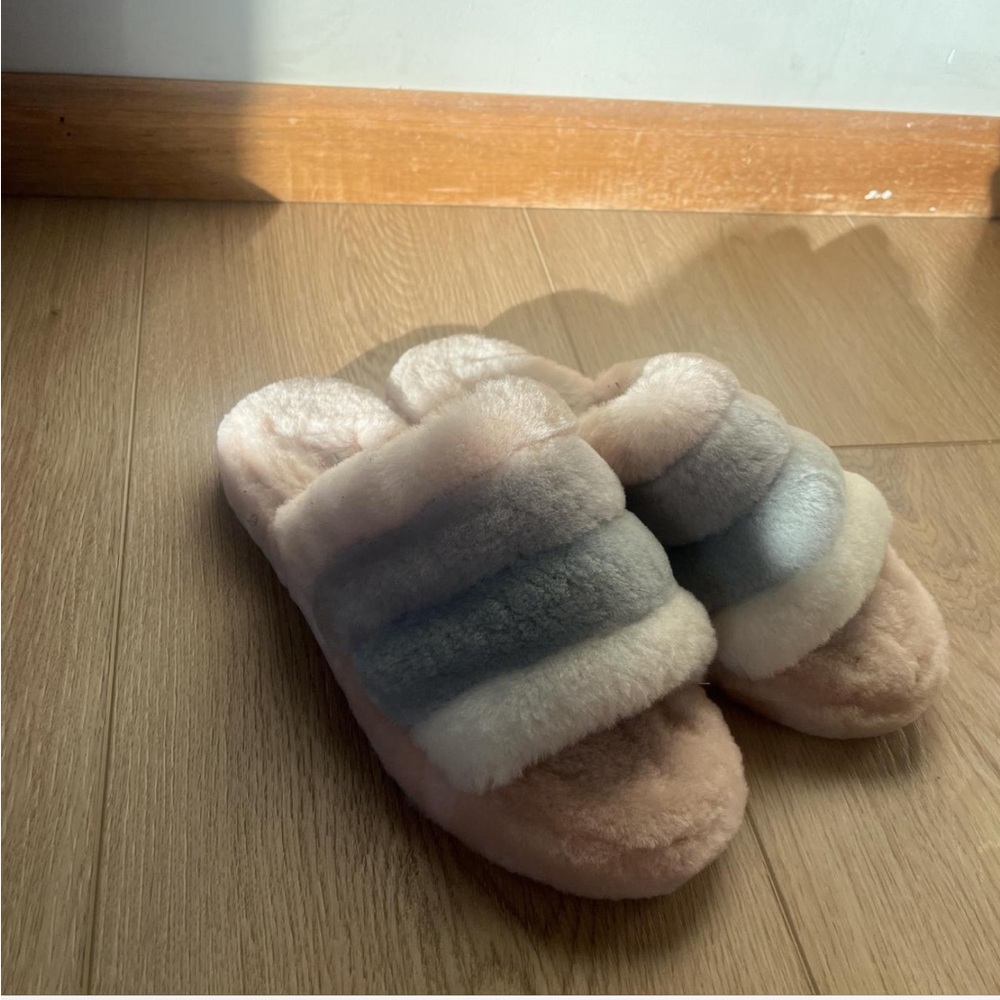 Cozy Multicolor Fuzzy Slippers (ugg sandles) side 6 runs big tho